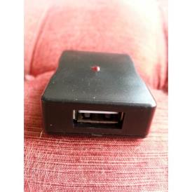 Scatola di giunzione DC-DC con caricatore USB da 2A per pannello solare